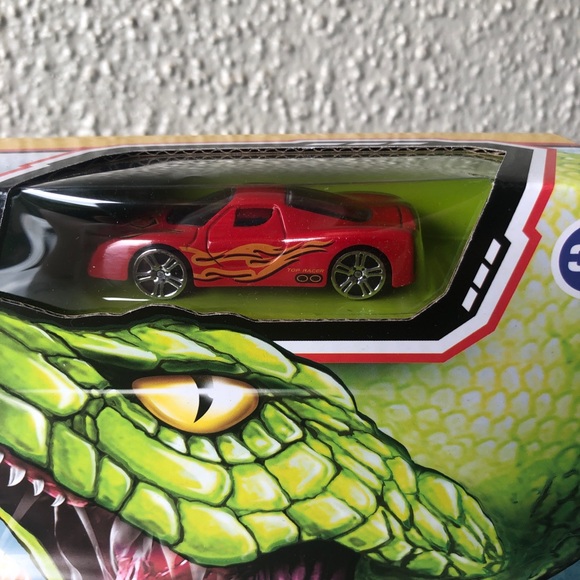 Express Wheels Launch Speedsters Snake/Viper Head, 23.5" Track & 1 Car NIB New - Picture 3 of 5
